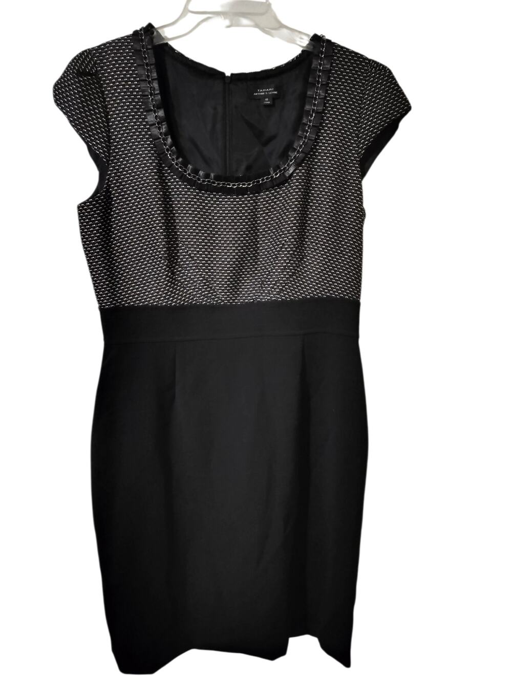 6083)Tahari Arthur S Levine 10 Black Cocktail Career Textured Mixed Media Dress